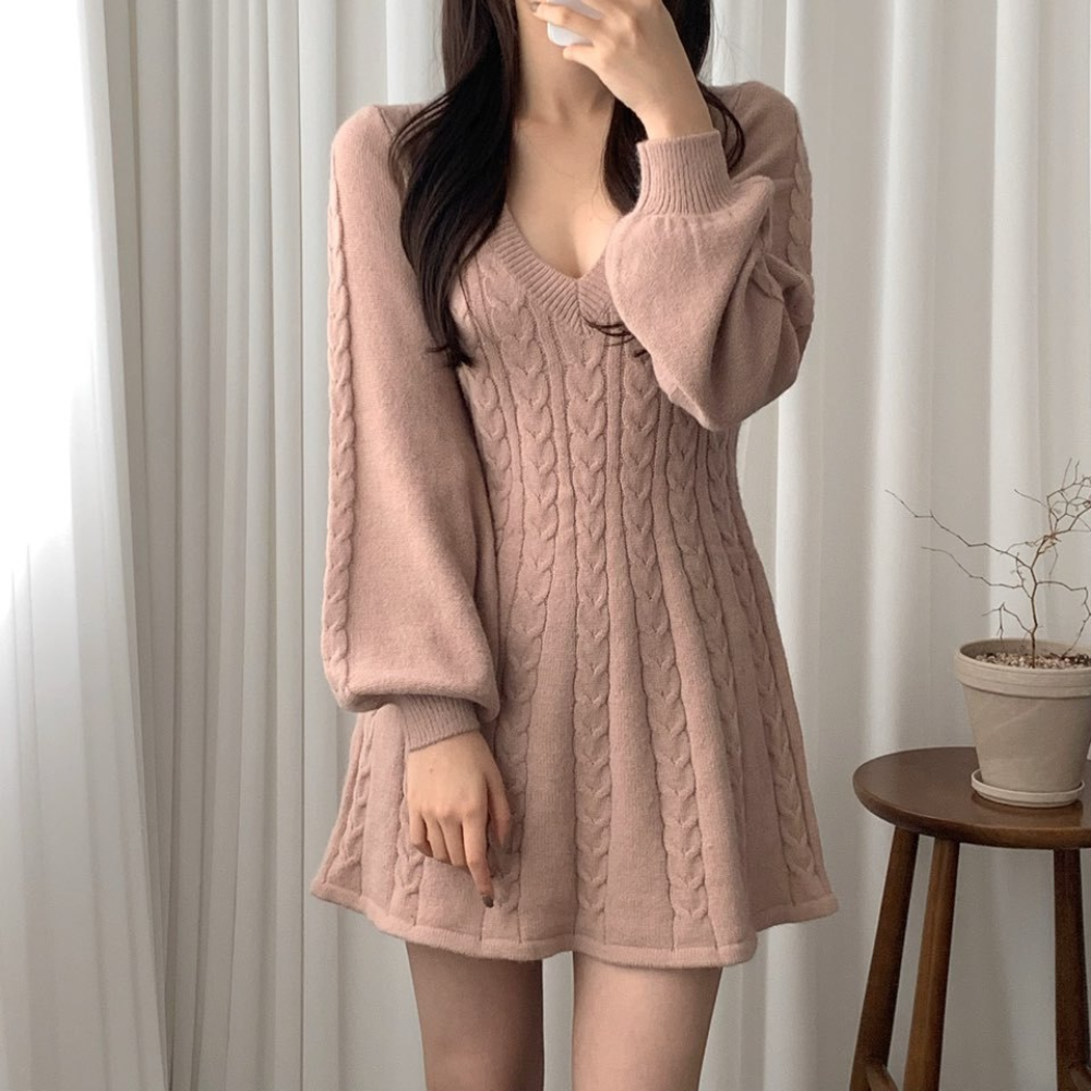 Alina | Robe Pull Ajustée à Col Rond pour Femme