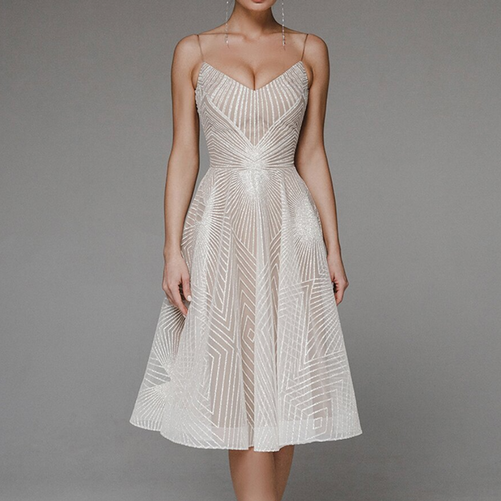 Elora | Robe à Dos Nu et Motif Géométrique