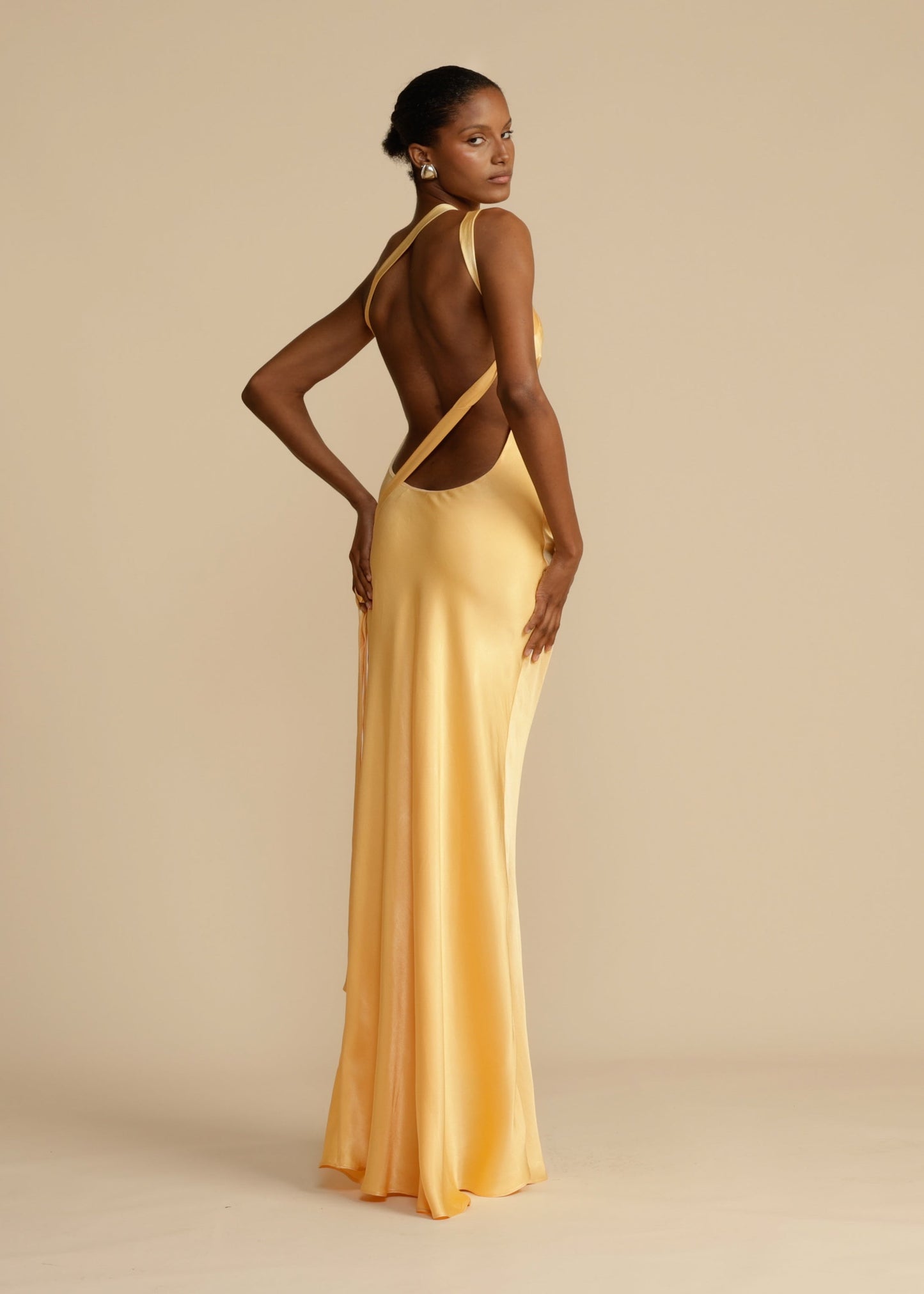 Seraphina | Robe Longue Asymétrique Dos Nu pour Femme