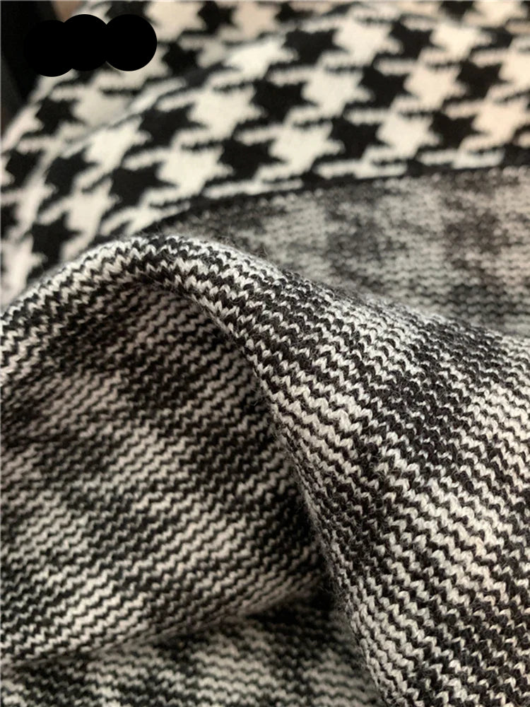 Amélie | Robe pull femme col roulé motif pied-de-poule