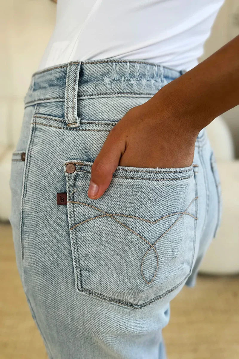 Élina | Jean Droit Slim Taille Haute avec Effet Usé